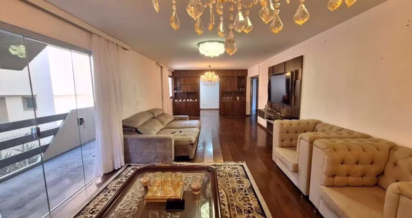 Apartamento de 173 m² com 03 quartos, sendo 01 suite, à venda por R$ 500.000  no Setor Oeste - Goiânia