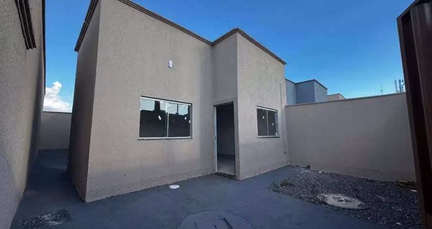 Casa de 77,39 m² com 03 quartos, sendo 01 suite, à venda, por R$ 250.000 no Residencial Alto do Cerrado - Trindade
