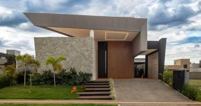 Casa de 277 m² com 03 quartos à venda por r$ 3.500.000 no portal do sol goiânia golfe clube - goiânia