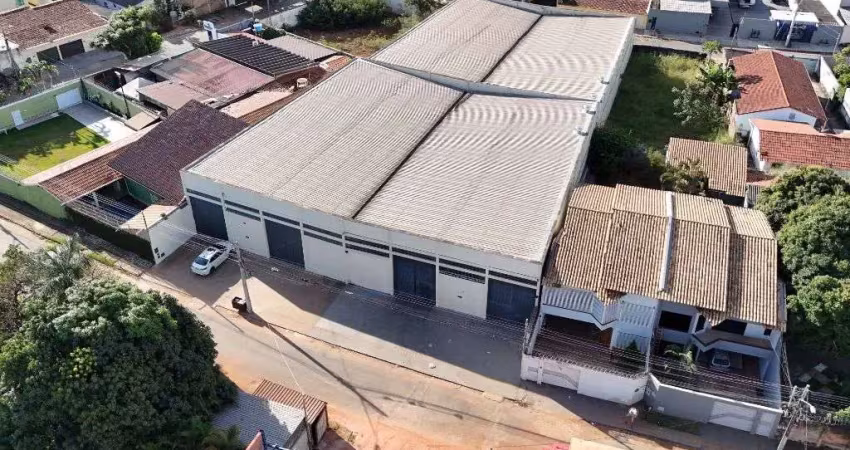 Galpão de 482 m² para alugar por r$ 7.800 mensais no jardim santo antônio - goiânia/go