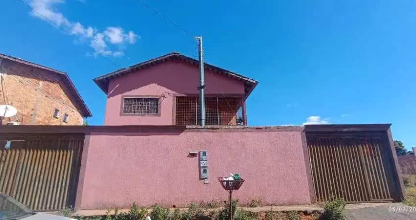 Sobrado de 226 m² com 05 quartos à venda por r$ 330.000 no jardim buriti sereno - aparecida de goiânia