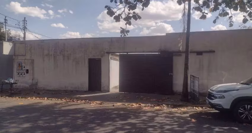 Casa com 2 dormitórios à venda, 1995 m² por r$ 2.200.000,00 - vila aguiar - goiânia/go