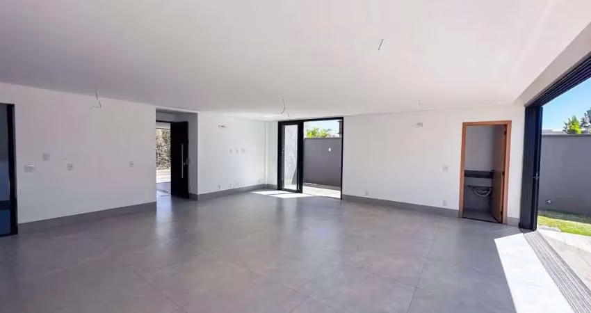 Sobrado de 203 m² com com 04 suítes à venda por r$ 1.550.000,00 no jardins barcelona em senador canedo/go