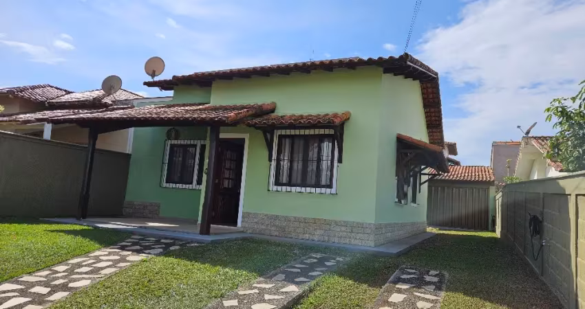 Casa situada em bairro nobre sendo um imóvel pratico e manutenção com custo baixo