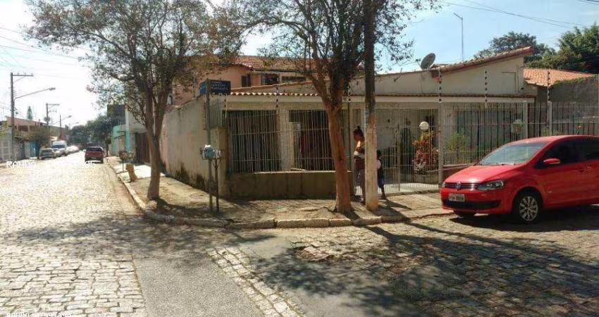 Casa para Venda em Suzano, Jardim Imperador, 4 dormitórios, 1 suíte, 3 banheiros