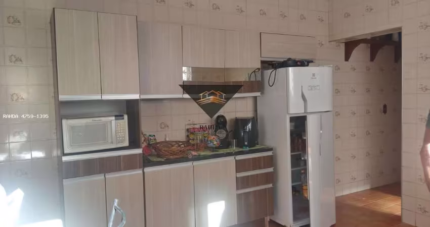 Casa para Venda em Poá, Cidade Kemel, 2 dormitórios, 1 banheiro, 2 vagas