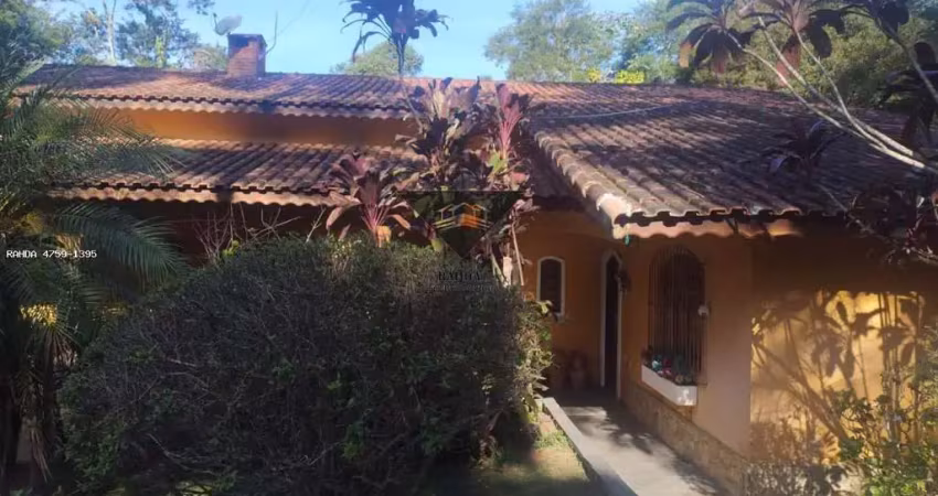 Chácara para Venda em Suzano, Meu Cantinho, 4 dormitórios, 2 suítes, 2 banheiros, 6 vagas