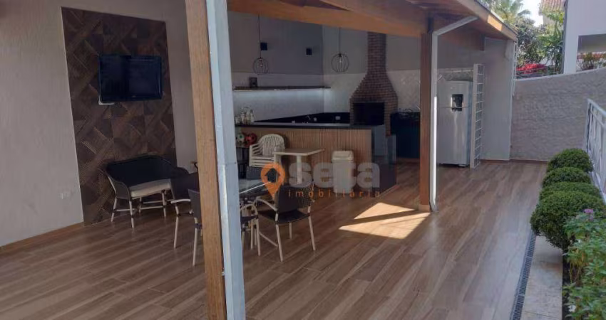 Casa com 3 dormitórios à venda, 270 m² por R$ 1.700.000,00 - Jardim Esplanada II - São José dos Campos/SP