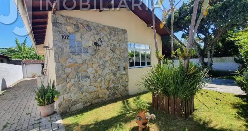 Casa residencial com 3 quartos  à venda, 66.00 m2 por r$745000.00  - ingleses do rio vermelho - florianopolis/sc
