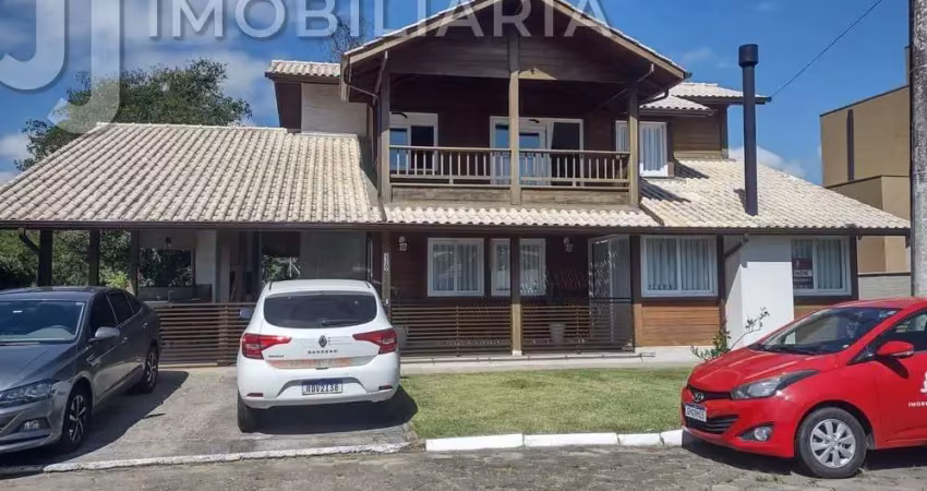 Casa residencial com 3 quartos  à venda, 240.00 m2 por r$1390000.00  - vargem grande - florianopolis/sc