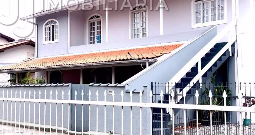 Casa Residencial com 8 quartos  à venda, 280.00 m2 por R$1000000.00  - Ingleses Do Rio Vermelho - Florianopolis/SC