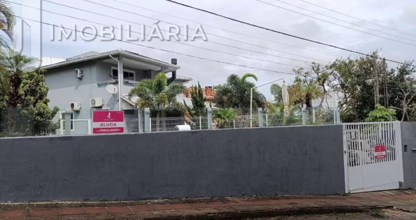 Casa Residencial com 5 quartos  à venda, 200.00 m2 por R$900000.00  - Ingleses Do Rio Vermelho - Florianopolis/SC