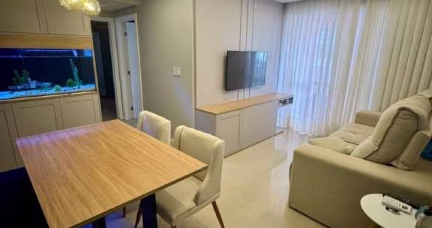 Apartamento mobiliado com Terraço