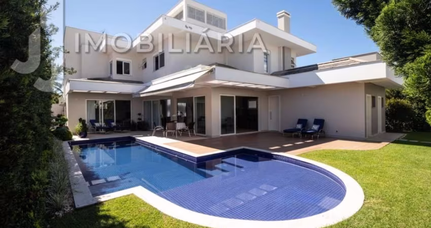 Casa Residencial com 4 quartos  à venda, 470.00 m2 por R$8200000.00  - Jurere Internacional - Florianopolis/SC