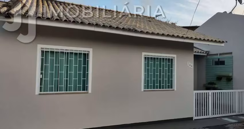 Casa residencial com 3 quartos  à venda, 162.00 m2 por r$390000.00  - sao joao do rio vermelho - florianopolis/sc