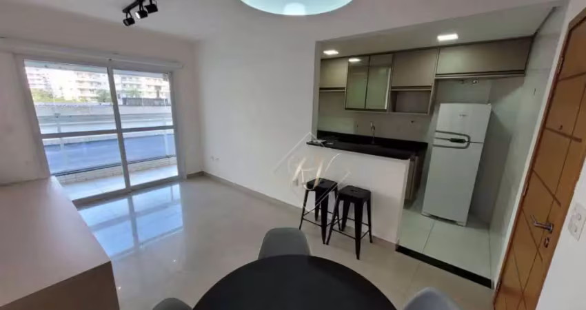 OPORTUNIDADE, ENTRAR E MORAR!!! À 2 QUADRAS DA PRAIA DO EMBARÉ, NA CIDADE DE SANTOS!!!