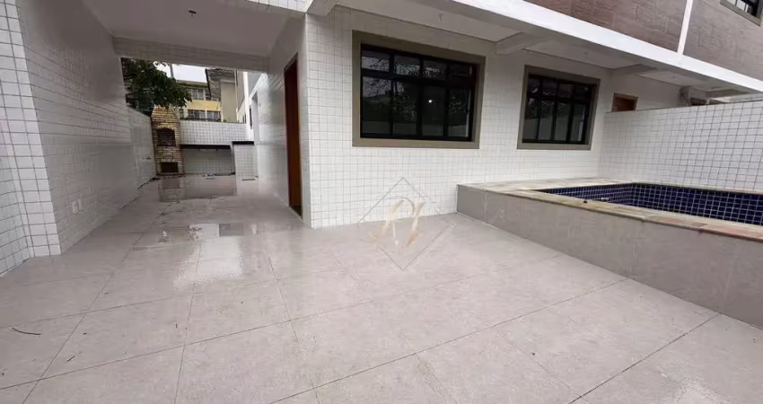 Maravilhoso Sobrado, 03 suítes, churrasqueira em excelente localização em Santos!!