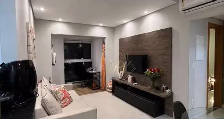 Maravilhoso apartamento, amplo, bem iluminado, sacada integrada com a sala, sol da manhã, andar alto, vista livre, a 2 quadras da praoa!!