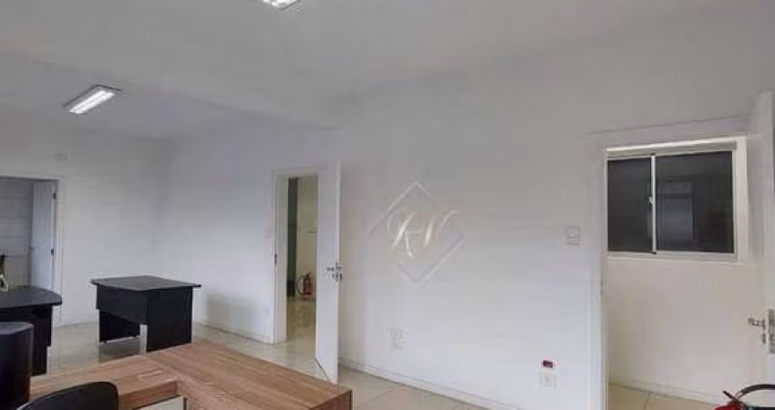 EXCELENTE SALA COMERCIAL PARA A VENDA OU LOCAÇÃO NO CENTRO DE SANTOS!!!
