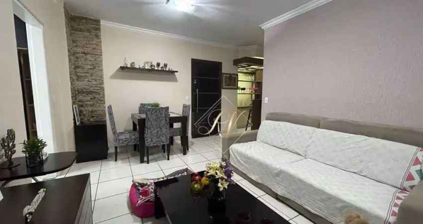 Maravilhoso apartamento, sacada, 2 dormitórios, próximo da praia!!!