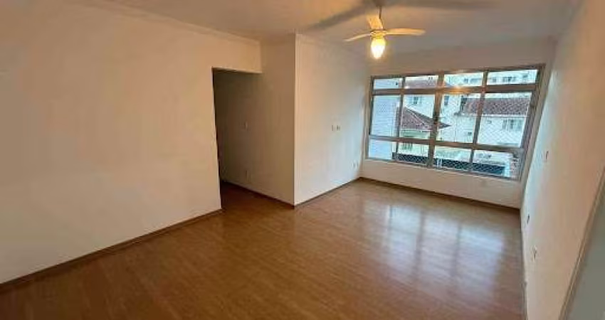 OPORTUNIDADE!!!  APARTAMENTO AREJADO, 2 DORMITÓRIOS, À 1 QUADRA DA PRAIA NA CIDADE DE SANTOS!!!
