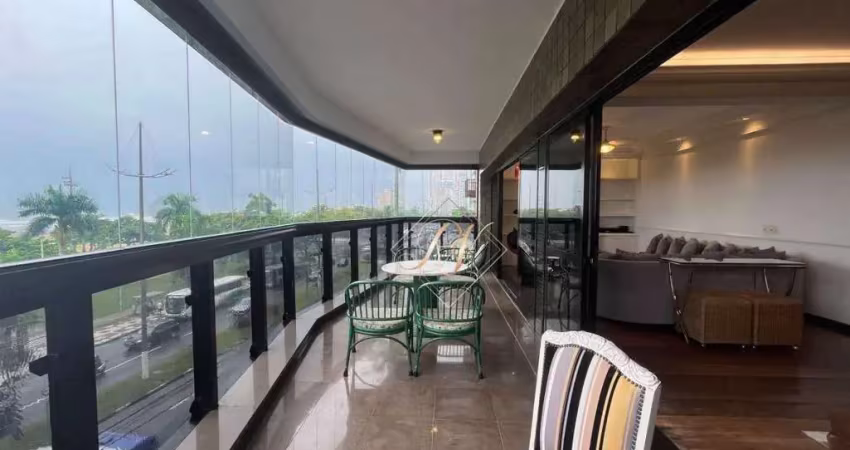 Maravilhoso apartamento, com 252m², frente mar, porteira fechada, super bem localizado no bairro da Pompeia!!!