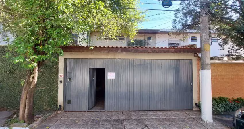 Excelente sobrado - amplo - suíte - localização privilegiada