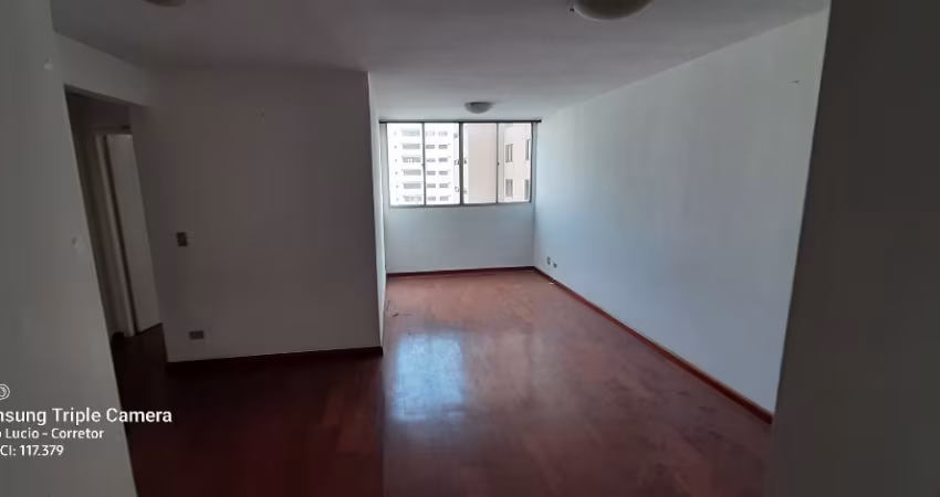 EXELENTE APTO - AMPLO - LOCALIZAÇÃO PRIVILEGIADA