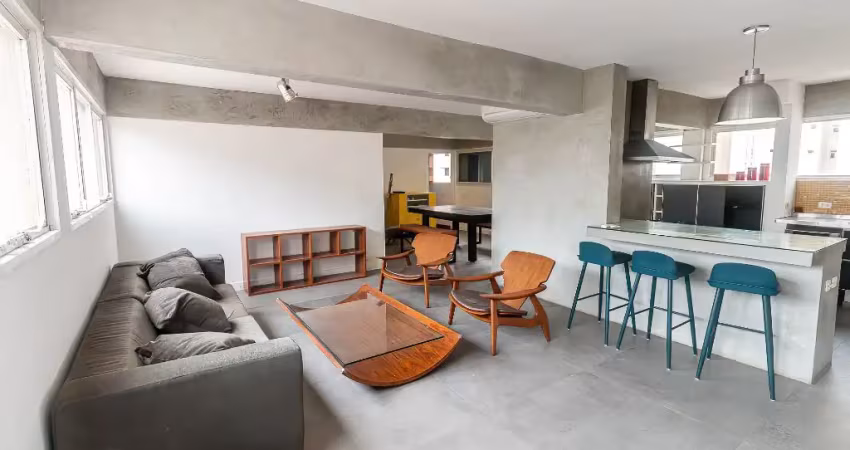 EXCELENTE APTO MOBILIADO E EQUIPADO - LOCALIZAÇÃO PRIVILEGIADA