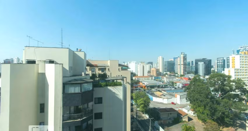 EXCELENTE APTO - REFORMADO - LOCALIZAÇÃO PRIVILEGIADA