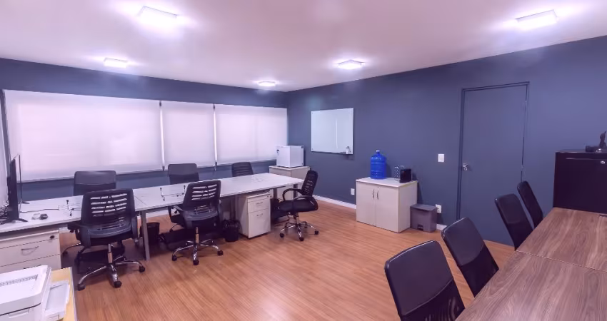 EXCELENTE CONJUNTO COMERCIAL - LOCALIZAÇÃO PRIVILEGIADA