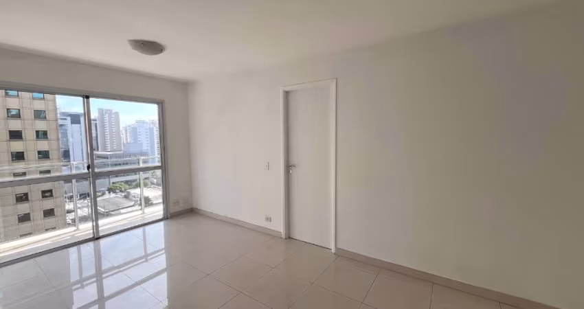 EXCELENTE APTO - VARANDA - LAZER - LOCALIZAÇÃO PRIVILEGIADA