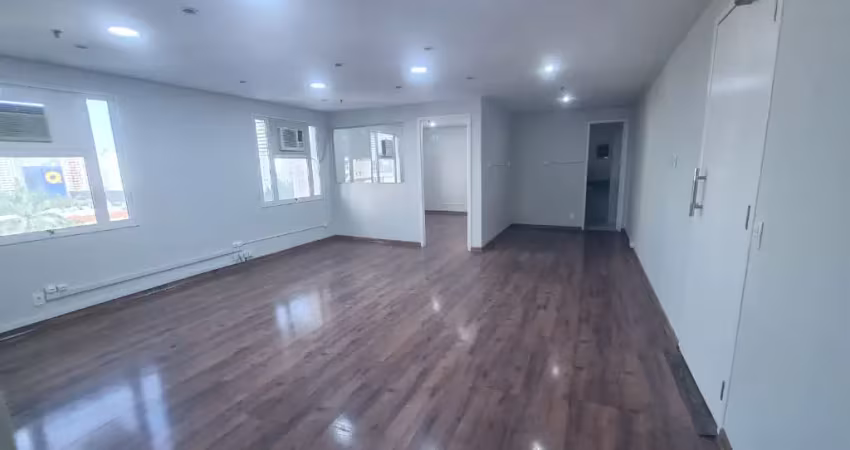 Excelente conjunto comercial - localização privilegiada