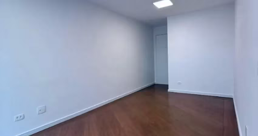 Excelente apto - amplo - reformado - localização privilegiada
