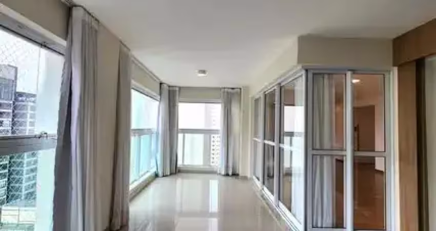 Excelente apto - varanda gourmet - lazer - localização privilegiada