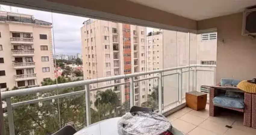 Excelente apto - varanda envidraçada - lazer - localização privilegiada