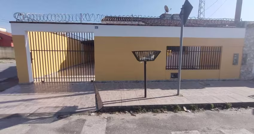 Casa com 2 quartos à venda na Engenheiro Luiz Antonio Amatuzzi de Pinho, 983, Jardim Paranaguá, Paranaguá