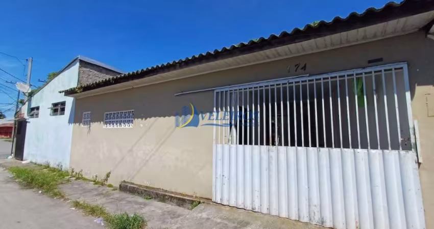 Casa à venda na Rua Visconde de Nacar, 174, Costeira, Paranaguá