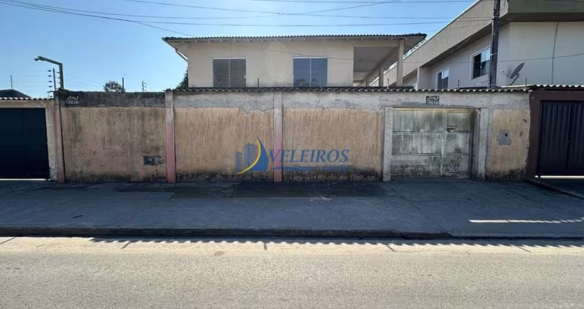 Casa à venda na Rua Renato Leone, 1, Parque São João, Paranaguá