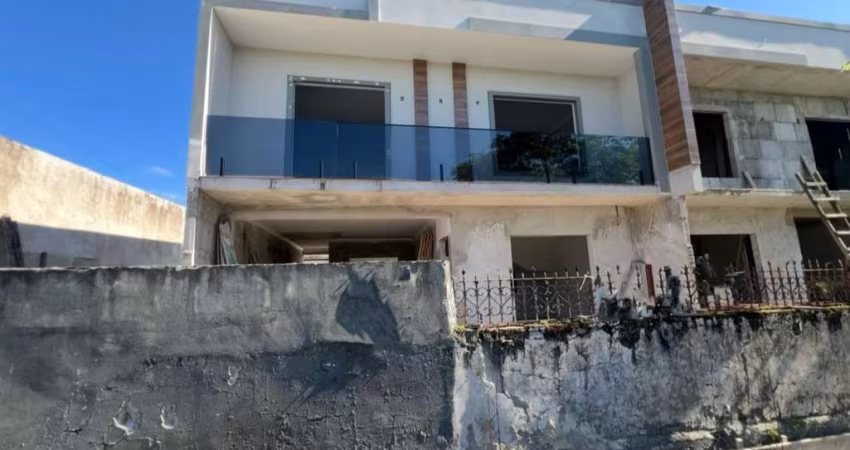 Casa à venda na Rua Francisco Joaquim da Silva, 449, Parque São João, Paranaguá