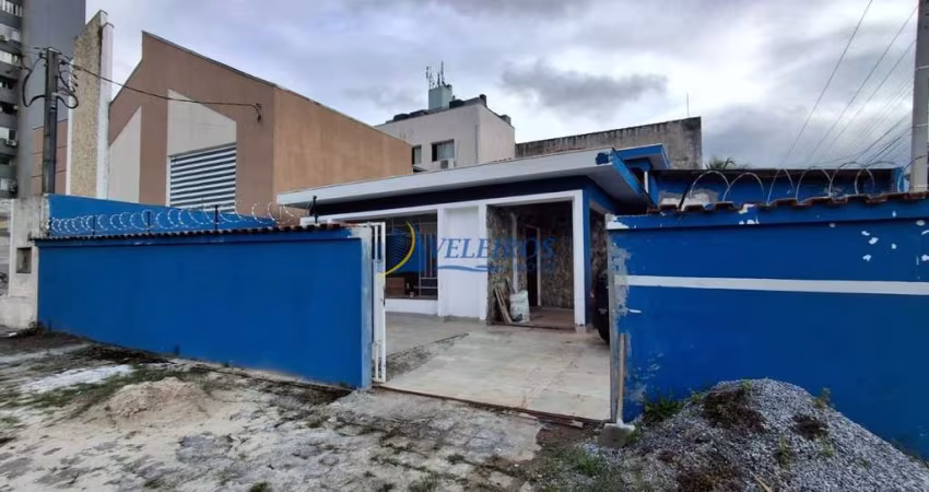 Casa com 4 quartos para alugar na Rua José Gomes, 42, Tuiuti, Paranaguá