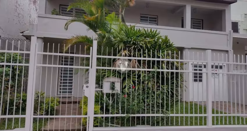 Casa  ampla bem junto ufn tudo próximo. venha conhecer esse imovel exclusivo.