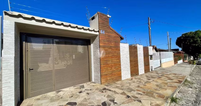Casa com piscina para venda no Bairro Juscelino Kubitschek !