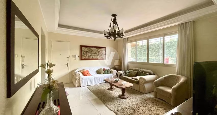 Apartamento central com 3 dormitórios mais dependência completa