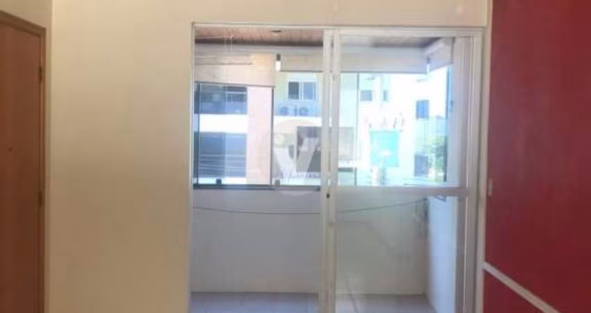 Apartamento à venda com 02 dormitórios no Bairro Nª Srª de Lourdes