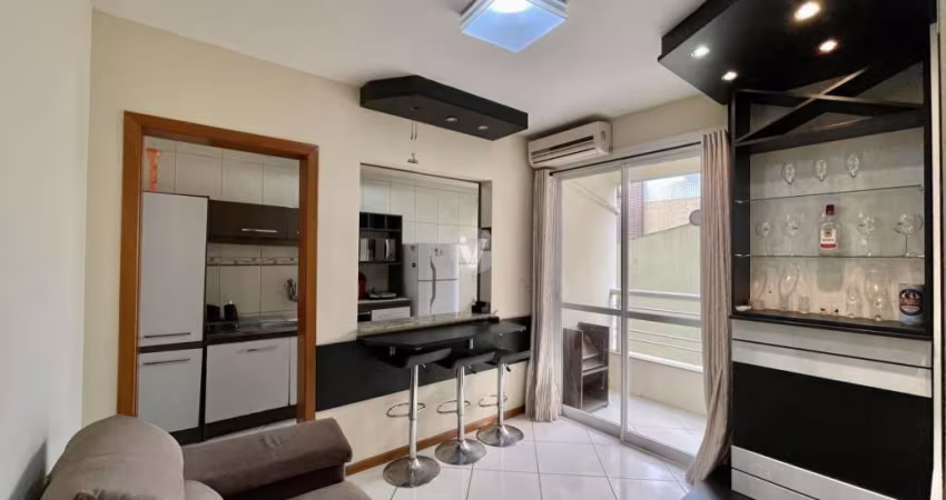 Apartamento 1 dormitório semimobiliado com garagem no bairro Bonfim.