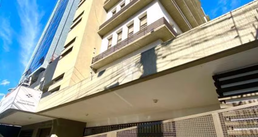 Sala Comercial localizado no Centro Profissional Floriano Peixoto no bairro Cent
