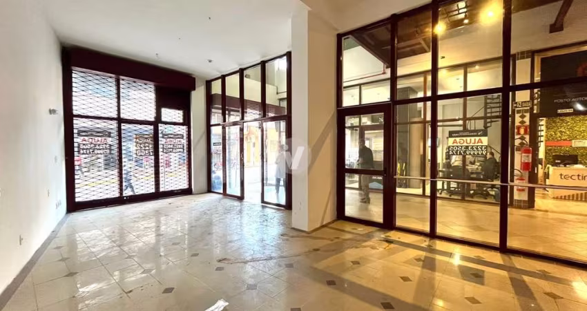 Ótima loja comercial localizada bem no centro de Santa Maria!