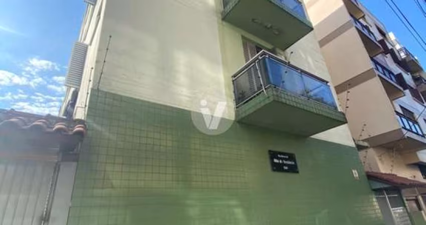 Lindo apartamento com 3 dormitórios sendo um suíte com vaga de garagem.