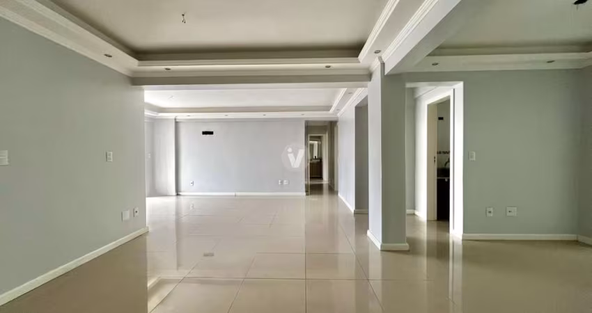 Excelente apartamento de alto padrão, três dormitórios e duas vagas.
